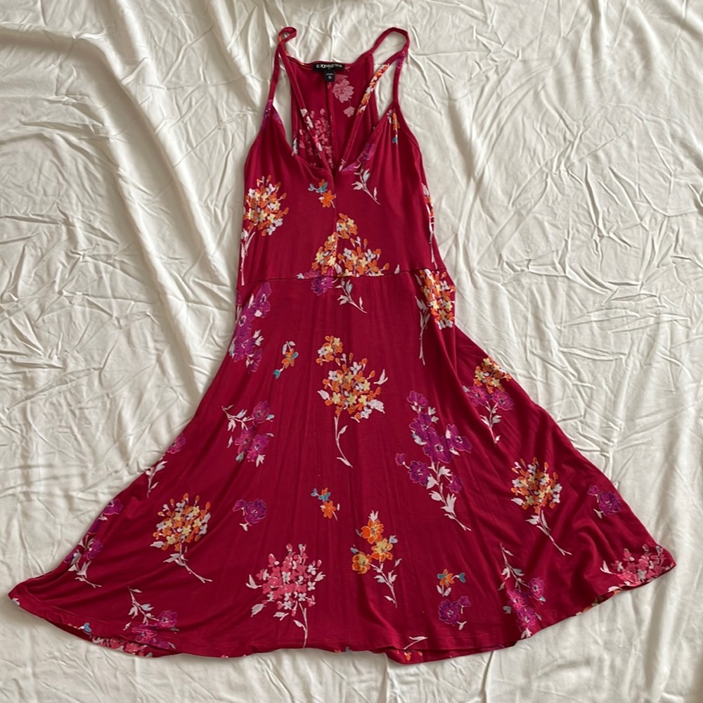 Soft, stretchy, flowy, floral mini dress